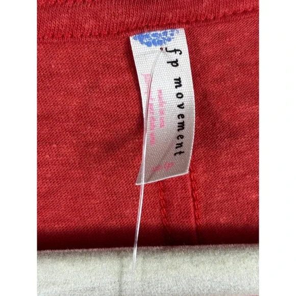 Free People Movement Melrose Star Tee Red White Graphic NWT Womens XS - Picture 6 of 9